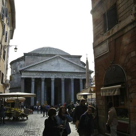 Appartement Pantheon Domus Valentino à Rome Extérieur photo