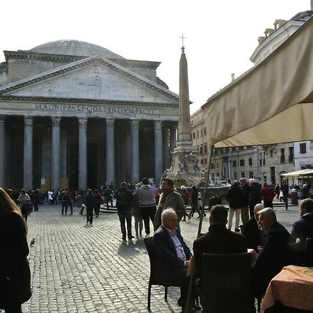 Appartement Pantheon Domus Valentino à Rome Extérieur photo