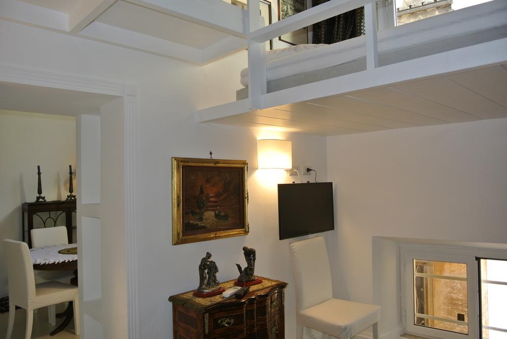 Appartement Pantheon Domus Valentino à Rome Extérieur photo